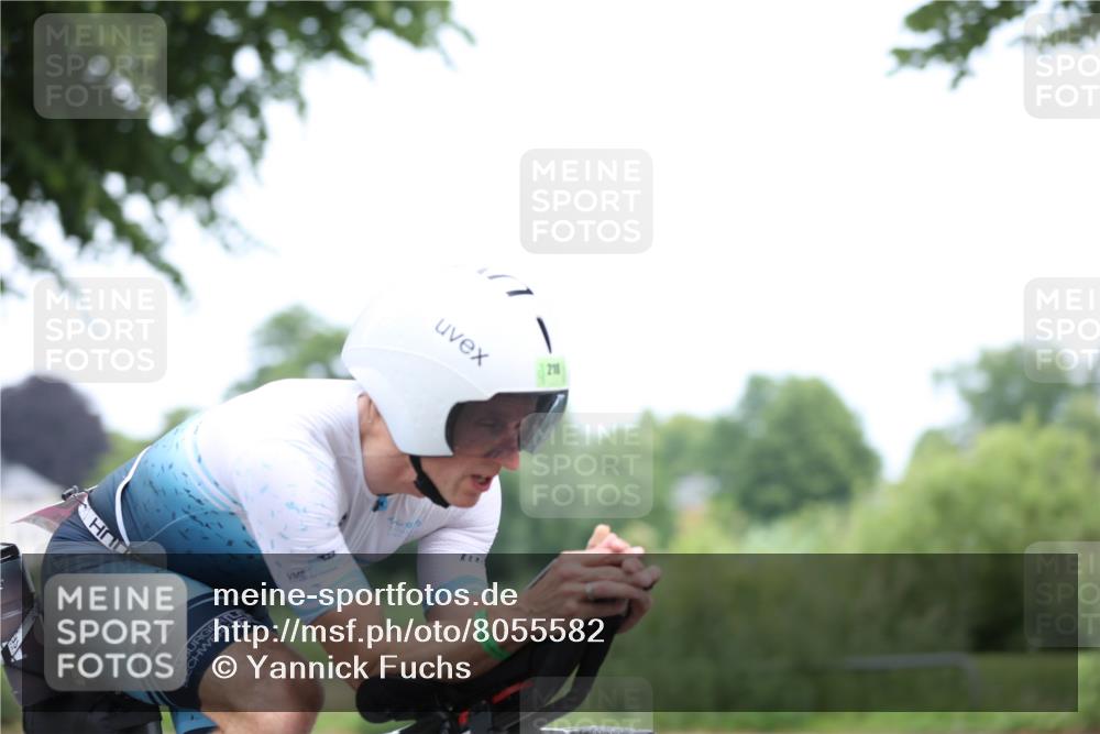 15.06.2025 - 7 Türme Triathlon Yannick Fuchs http://msf.ph/oto/8055582 15.06.2025 11:07:34 Radfahren 210 meine-sportfotos.de