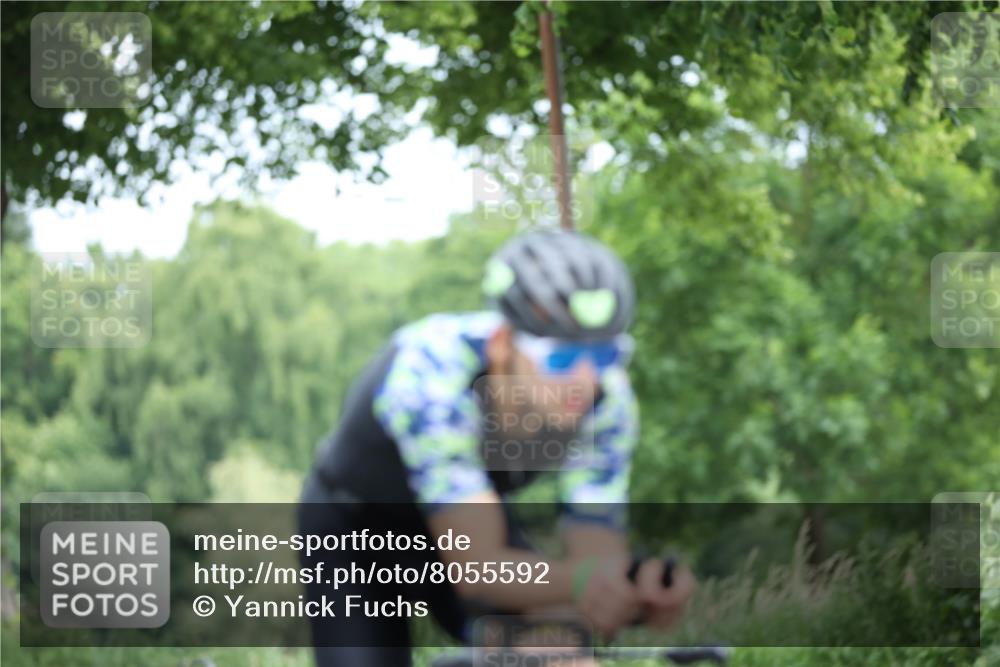 15.06.2025 - 7 Türme Triathlon Yannick Fuchs http://msf.ph/oto/8055592 15.06.2025 11:08:38 Radfahren  meine-sportfotos.de