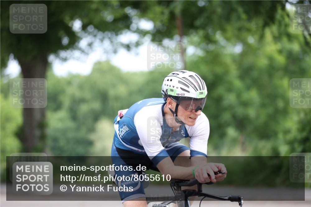 15.06.2025 - 7 Türme Triathlon Yannick Fuchs http://msf.ph/oto/8055610 15.06.2025 11:08:58 Radfahren 299, 95, 299 meine-sportfotos.de