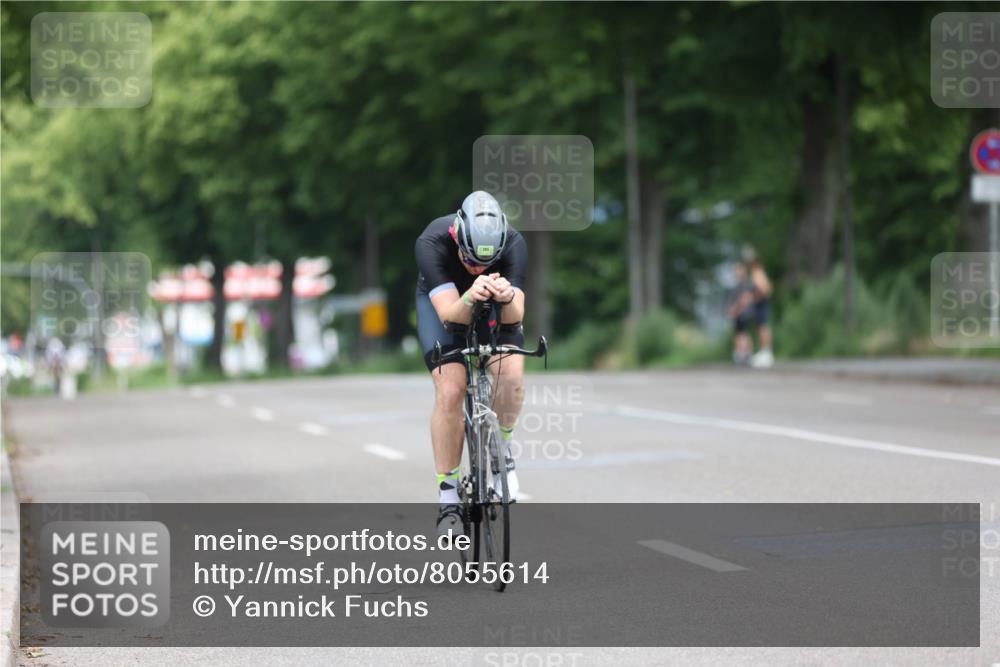 15.06.2025 - 7 Türme Triathlon Yannick Fuchs http://msf.ph/oto/8055614 15.06.2025 11:09:05 Radfahren  meine-sportfotos.de