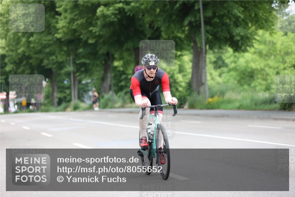 15.06.2025 - 7 Türme Triathlon Yannick Fuchs http://msf.ph/oto/8055652 15.06.2025 11:09:59 Radfahren  meine-sportfotos.de