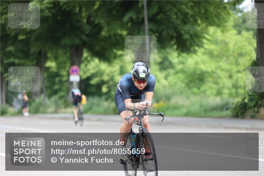 15.06.2025 - 7 Türme Triathlon Yannick Fuchs http://msf.ph/oto/8055659 15.06.2025 11:10:20 Radfahren 292 meine-sportfotos.de
