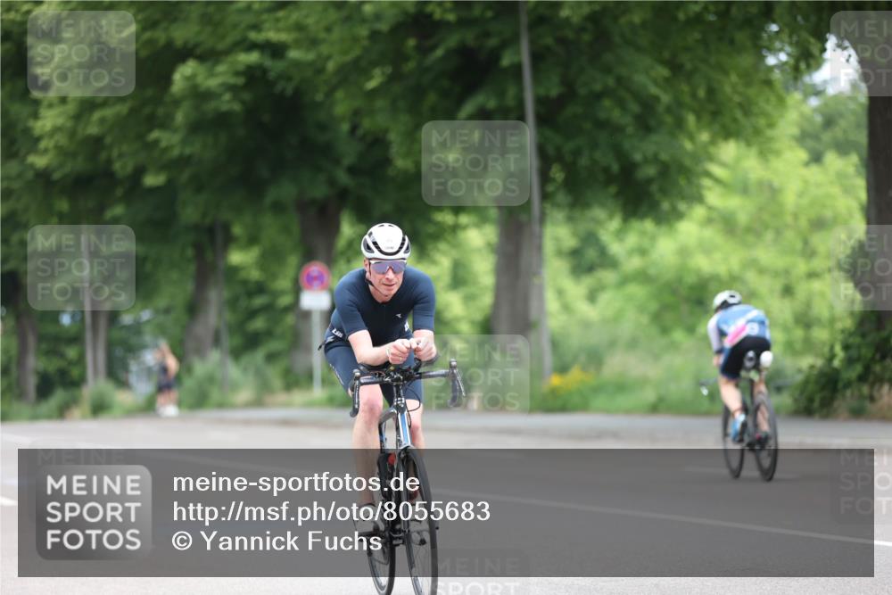 15.06.2025 - 7 Türme Triathlon Yannick Fuchs http://msf.ph/oto/8055683 15.06.2025 11:10:35 Radfahren  meine-sportfotos.de