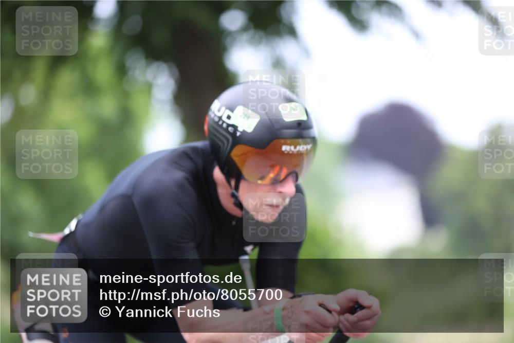 15.06.2025 - 7 Türme Triathlon Yannick Fuchs http://msf.ph/oto/8055700 15.06.2025 11:10:42 Radfahren  meine-sportfotos.de