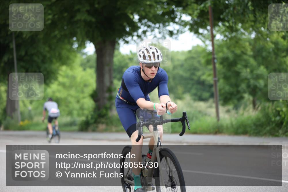 15.06.2025 - 7 Türme Triathlon Yannick Fuchs http://msf.ph/oto/8055730 15.06.2025 11:11:22 Radfahren  meine-sportfotos.de