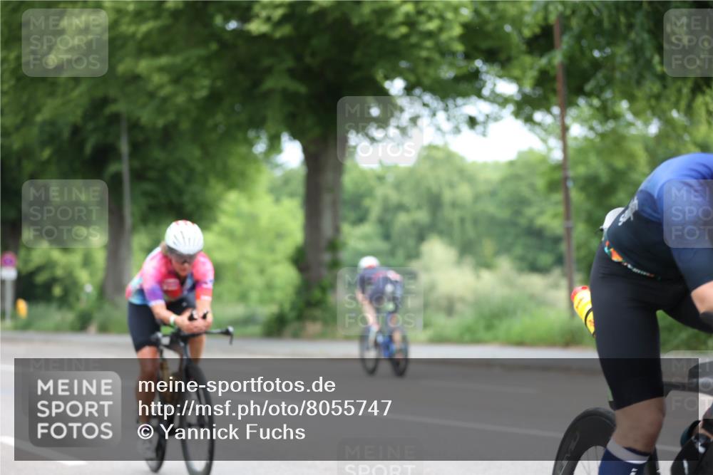 15.06.2025 - 7 Türme Triathlon Yannick Fuchs http://msf.ph/oto/8055747 15.06.2025 11:11:28 Radfahren  meine-sportfotos.de