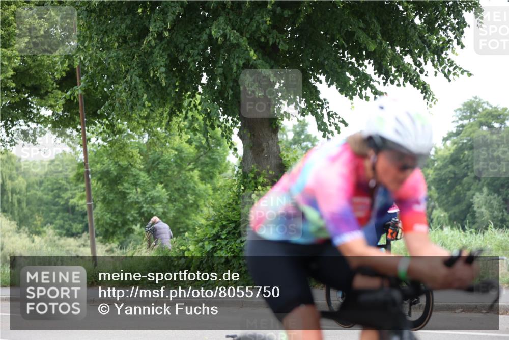 15.06.2025 - 7 Türme Triathlon Yannick Fuchs http://msf.ph/oto/8055750 15.06.2025 11:11:29 Radfahren  meine-sportfotos.de