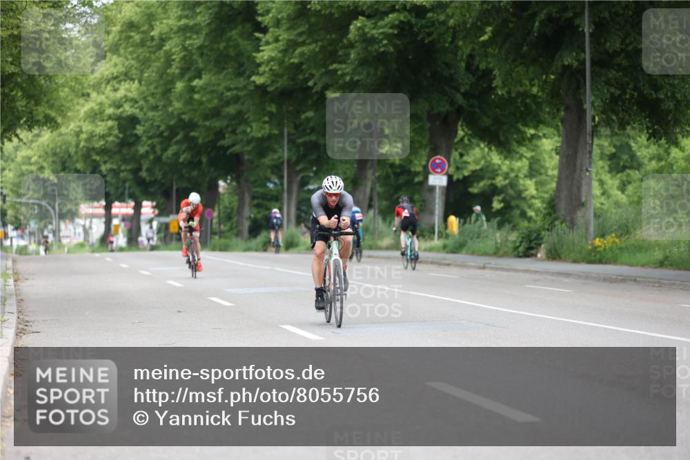 15.06.2025 - 7 Türme Triathlon Yannick Fuchs http://msf.ph/oto/8055756 15.06.2025 11:11:35 Radfahren  meine-sportfotos.de