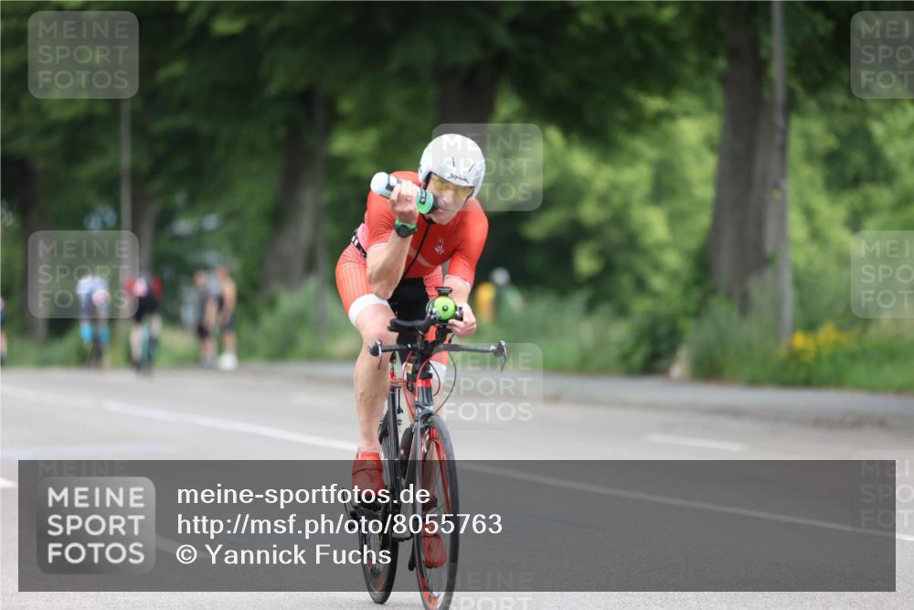15.06.2025 - 7 Türme Triathlon Yannick Fuchs http://msf.ph/oto/8055763 15.06.2025 11:11:37 Radfahren  meine-sportfotos.de