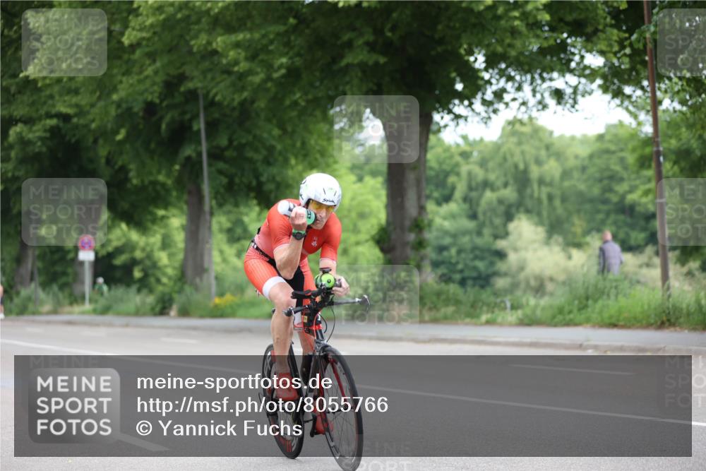 15.06.2025 - 7 Türme Triathlon Yannick Fuchs http://msf.ph/oto/8055766 15.06.2025 11:11:38 Radfahren  meine-sportfotos.de