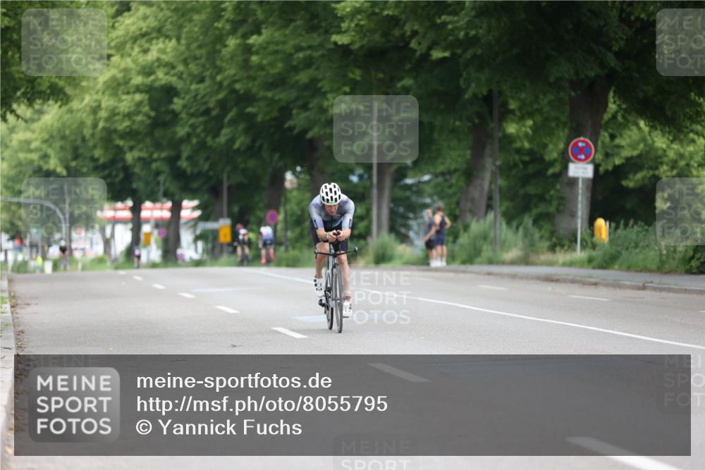 15.06.2025 - 7 Türme Triathlon Yannick Fuchs http://msf.ph/oto/8055795 15.06.2025 11:12:28 Radfahren  meine-sportfotos.de