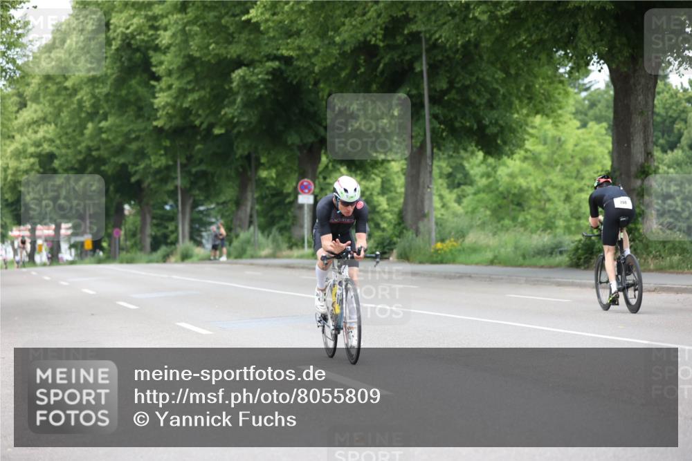 15.06.2025 - 7 Türme Triathlon Yannick Fuchs http://msf.ph/oto/8055809 15.06.2025 11:12:40 Radfahren 200 meine-sportfotos.de
