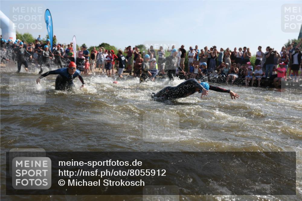 22.06.2025 - Viking Triathlon Michael Strokosch http://msf.ph/oto/8055912 22.06.2025 10:00:43 Schwimmen 7, 8, 9, 11, 45, 87, 145, 178, 184, 196, 200, 289, 306, 368, 414, 491, 526, 612, 613, 616, 628, 630, 641, 642, 651 meine-sportfotos.de