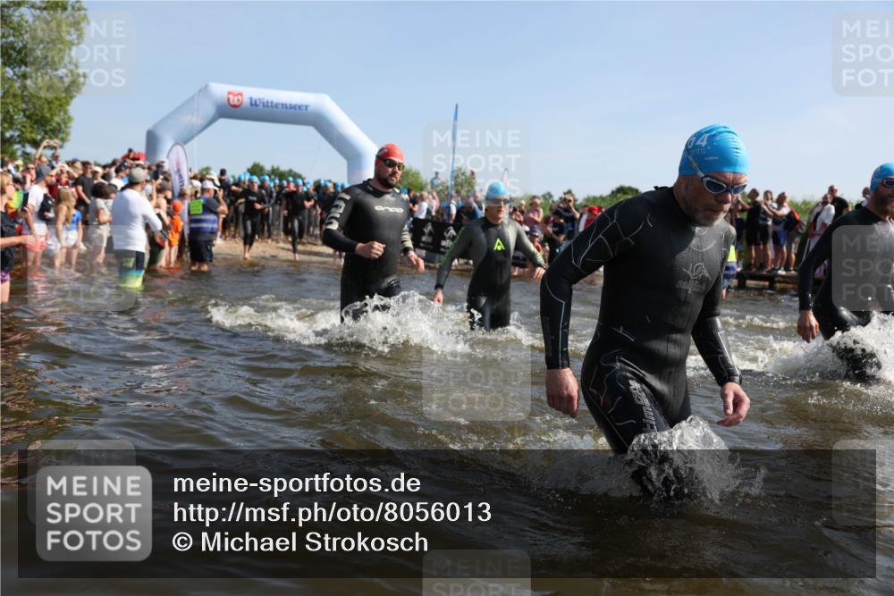 22.06.2025 - Viking Triathlon Michael Strokosch http://msf.ph/oto/8056013 22.06.2025 10:01:22 Schwimmen 38, 53, 173, 203, 214, 216, 224, 284, 287, 311, 341, 381, 393, 444, 643 meine-sportfotos.de