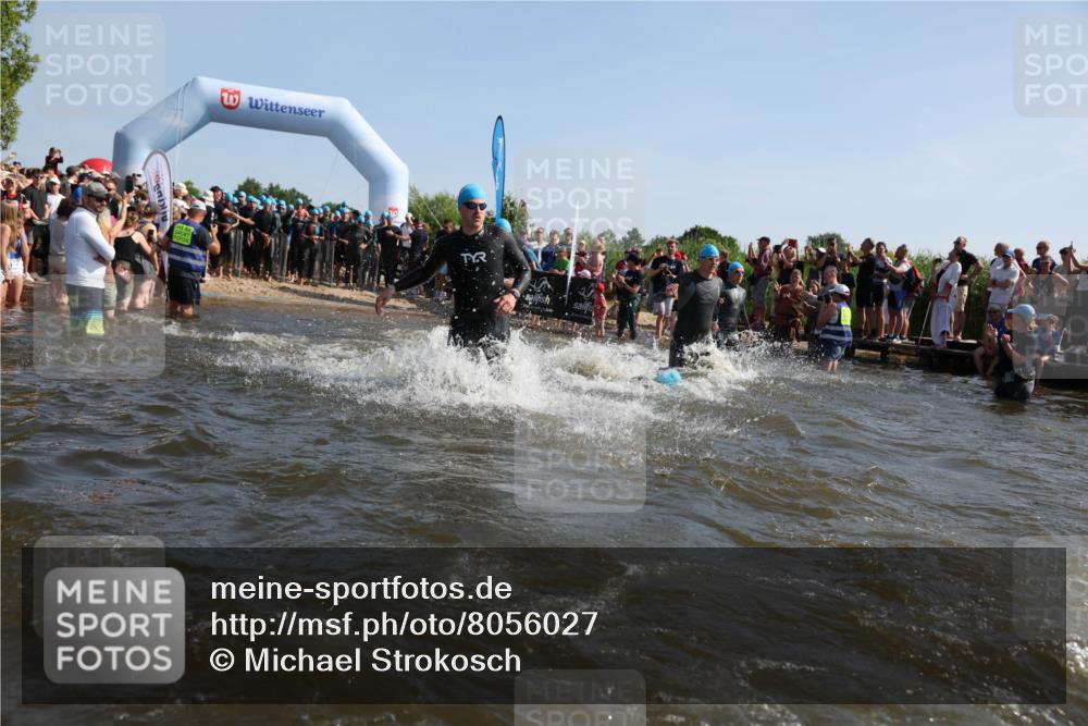 22.06.2025 - Viking Triathlon Michael Strokosch http://msf.ph/oto/8056027 22.06.2025 10:01:25 Schwimmen 38, 99, 162, 203, 216, 224, 226, 237, 284, 287, 311, 381, 393, 510, 643 meine-sportfotos.de