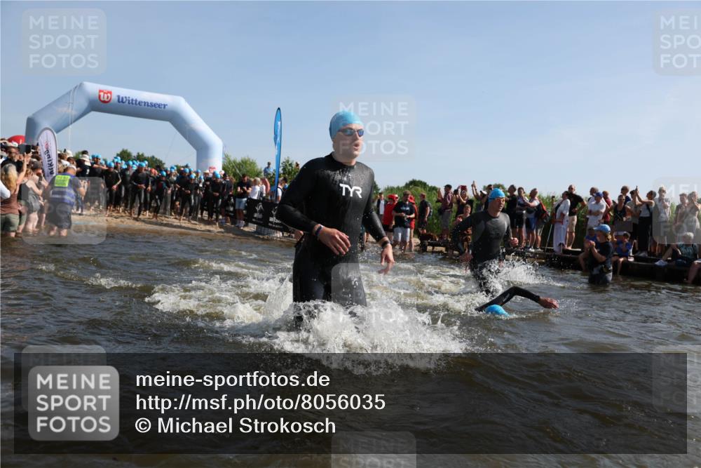 22.06.2025 - Viking Triathlon Michael Strokosch http://msf.ph/oto/8056035 22.06.2025 10:01:26 Schwimmen 38, 99, 162, 203, 216, 224, 226, 237, 284, 287, 311, 381, 393, 510, 643 meine-sportfotos.de