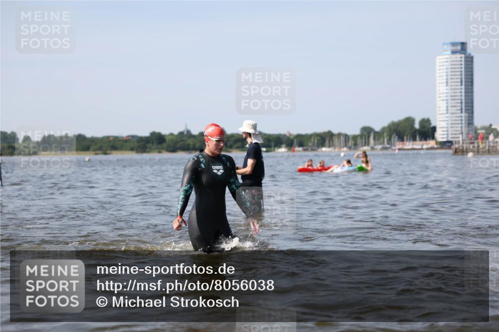 22.06.2025 - Viking Triathlon Michael Strokosch http://msf.ph/oto/8056038 22.06.2025 10:29:25 Schwimmen 6, 11, 30, 33, 243, 612 meine-sportfotos.de