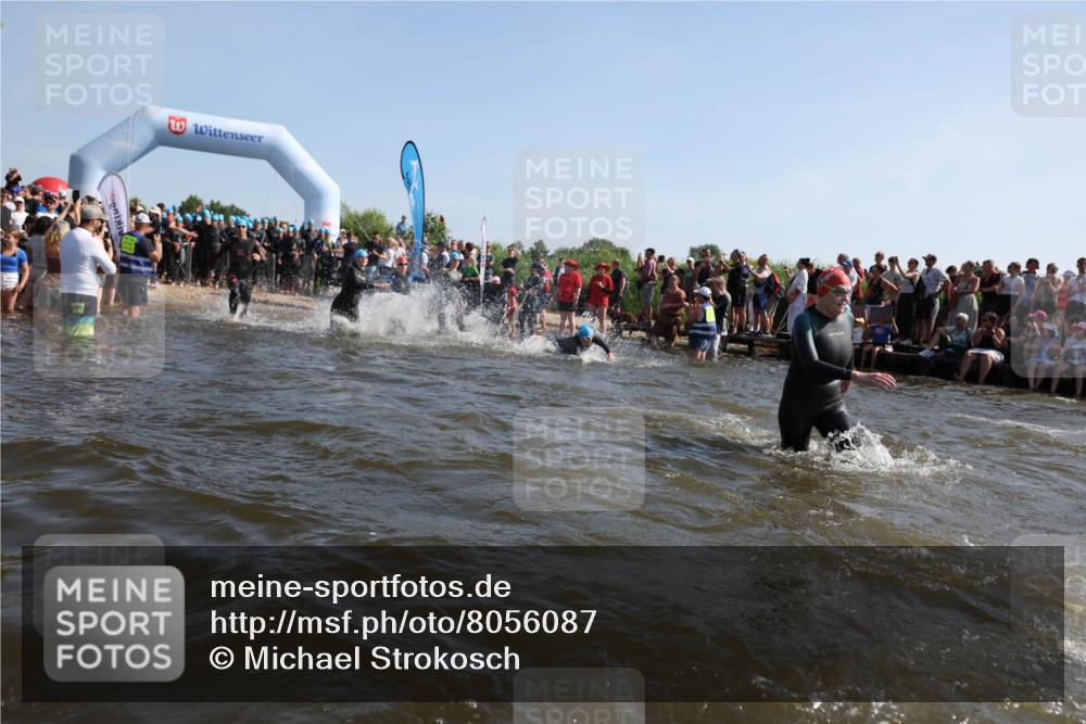 22.06.2025 - Viking Triathlon Michael Strokosch http://msf.ph/oto/8056087 22.06.2025 10:01:40 Schwimmen 19, 33, 170, 272, 310, 320, 344, 399, 438, 461, 496, 507, 555, 604, 626 meine-sportfotos.de