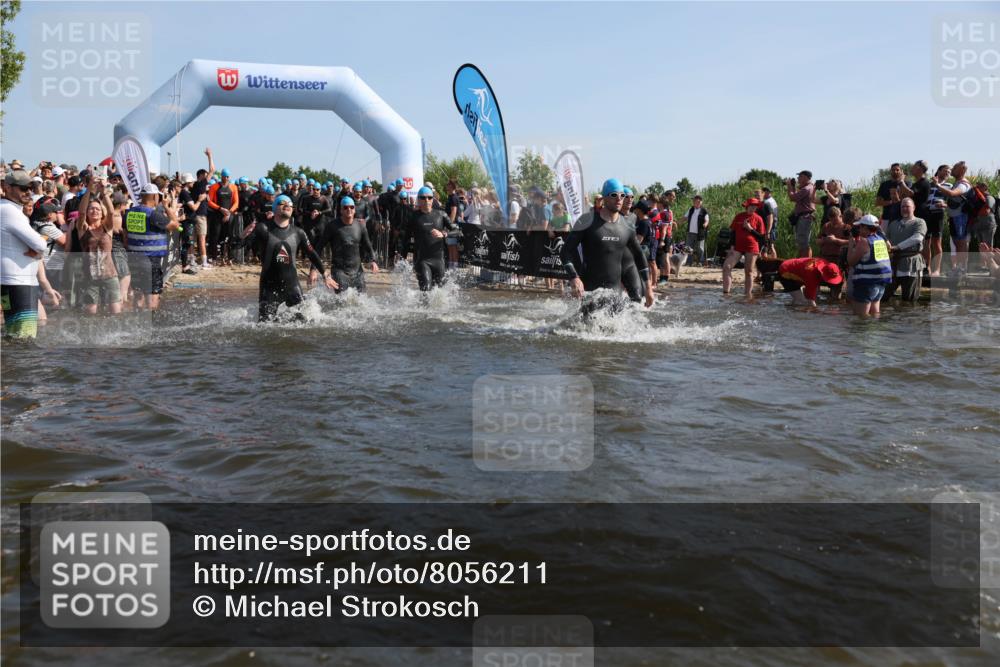 22.06.2025 - Viking Triathlon Michael Strokosch http://msf.ph/oto/8056211 22.06.2025 10:02:20 Schwimmen 21, 75, 78, 103, 139, 180, 207, 255, 265, 283, 309, 331, 382, 464, 469 meine-sportfotos.de