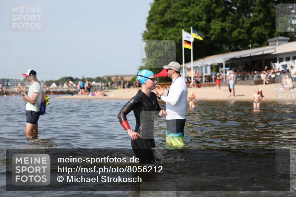 22.06.2025 - Viking Triathlon Michael Strokosch http://msf.ph/oto/8056212 22.06.2025 10:30:10 Schwimmen 132, 175, 203, 264, 374, 381, 491, 626 meine-sportfotos.de