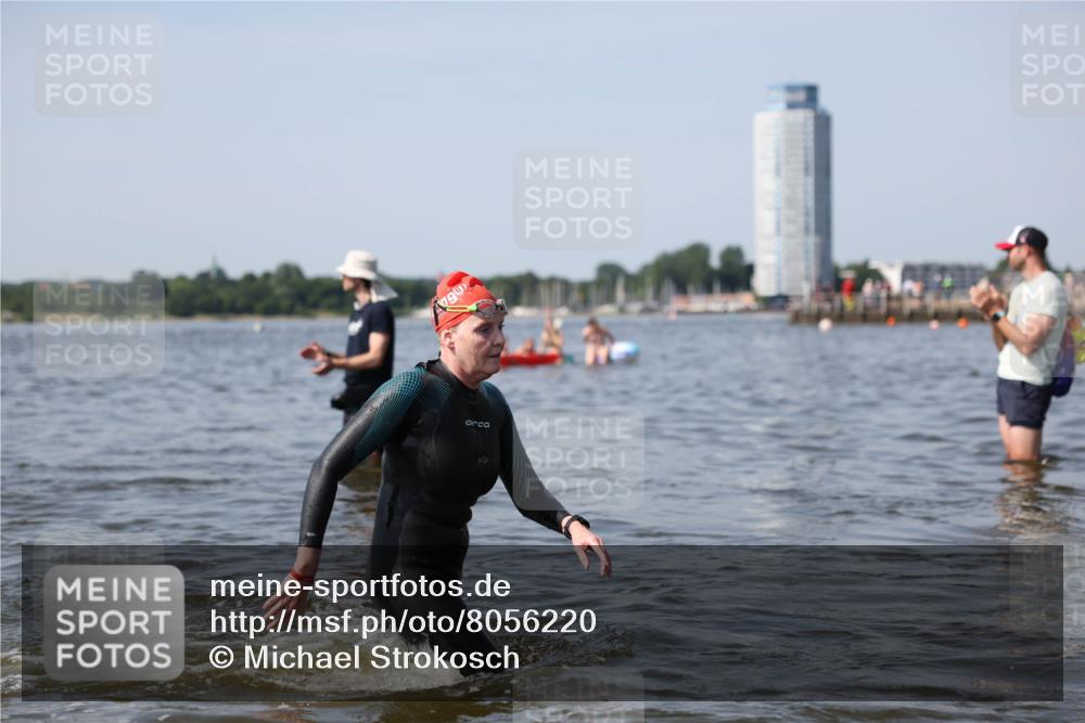 22.06.2025 - Viking Triathlon Michael Strokosch http://msf.ph/oto/8056220 22.06.2025 10:30:13 Schwimmen 132, 175, 203, 374, 381, 491, 626, 643 meine-sportfotos.de