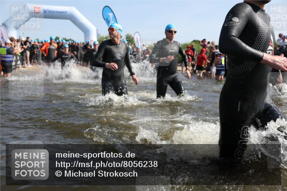 22.06.2025 - Viking Triathlon Michael Strokosch http://msf.ph/oto/8056238 22.06.2025 10:02:25 Schwimmen 75, 78, 103, 180, 188, 189, 255, 265, 283, 331, 464, 469, 520, 532, 549 meine-sportfotos.de