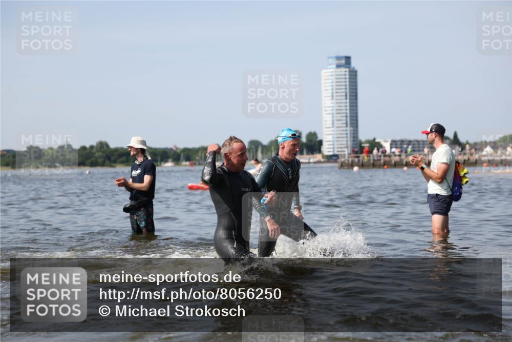 22.06.2025 - Viking Triathlon Michael Strokosch http://msf.ph/oto/8056250 22.06.2025 10:30:17 Schwimmen 132, 203, 374, 381, 491, 626, 643 meine-sportfotos.de