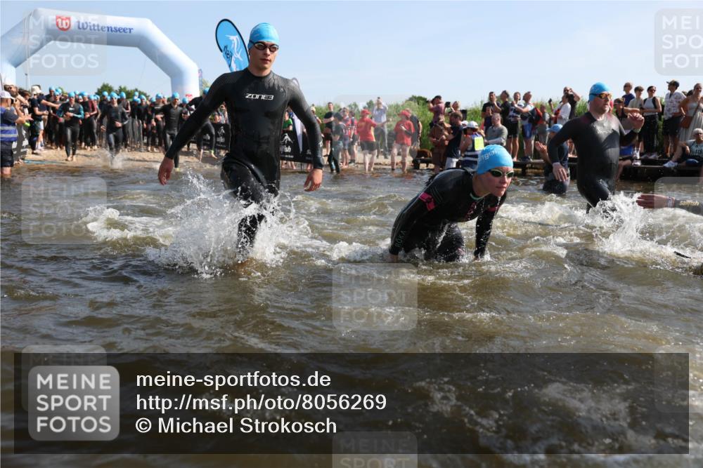 22.06.2025 - Viking Triathlon Michael Strokosch http://msf.ph/oto/8056269 22.06.2025 10:02:32 Schwimmen 78, 103, 114, 180, 188, 189, 193, 265, 283, 297, 513, 520, 532, 546, 549 meine-sportfotos.de