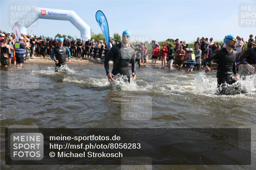22.06.2025 - Viking Triathlon Michael Strokosch http://msf.ph/oto/8056283 22.06.2025 10:02:36 Schwimmen 114, 161, 188, 189, 193, 264, 297, 366, 427, 429, 513, 520, 532, 546, 549 meine-sportfotos.de