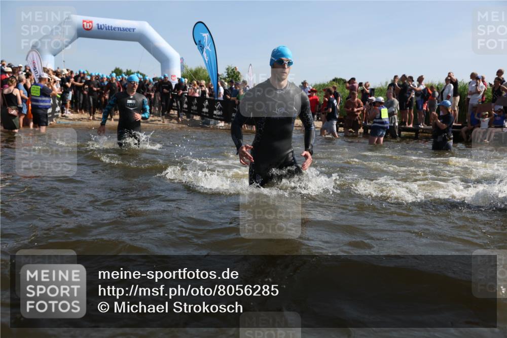 22.06.2025 - Viking Triathlon Michael Strokosch http://msf.ph/oto/8056285 22.06.2025 10:02:37 Schwimmen 114, 161, 188, 189, 193, 264, 297, 366, 427, 429, 513, 520, 532, 546, 549 meine-sportfotos.de