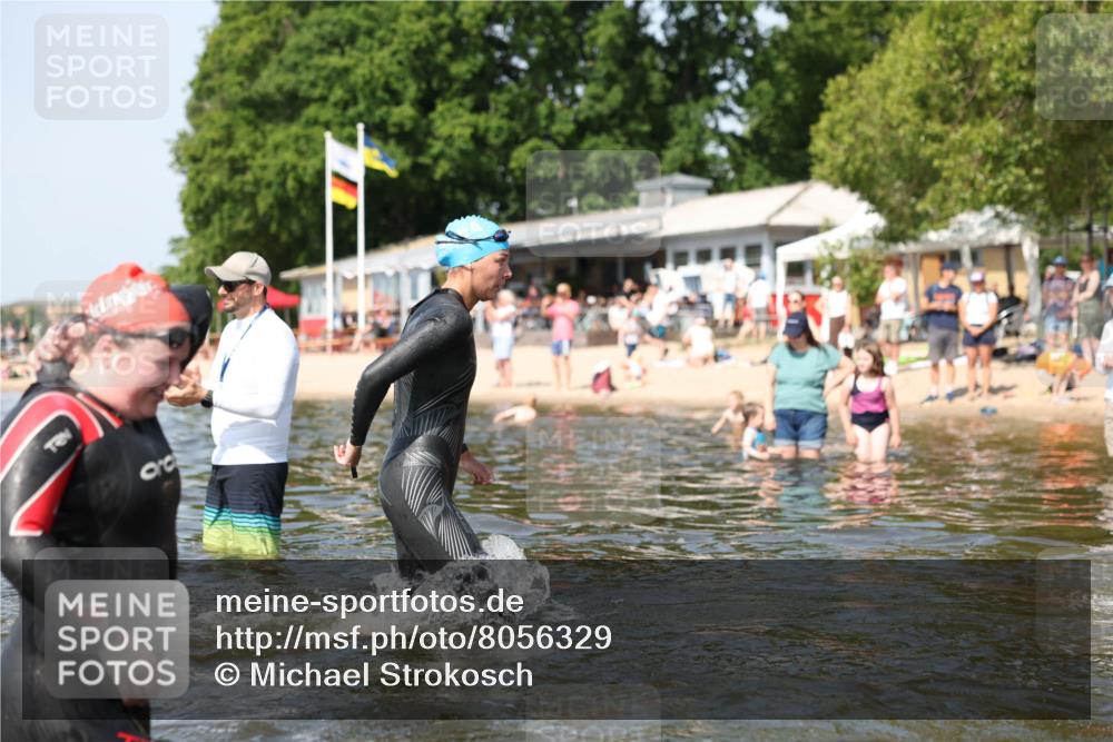 22.06.2025 - Viking Triathlon Michael Strokosch http://msf.ph/oto/8056329 22.06.2025 10:30:38 Schwimmen 13, 188, 393, 551, 630, 651 meine-sportfotos.de