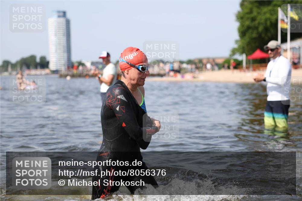 22.06.2025 - Viking Triathlon Michael Strokosch http://msf.ph/oto/8056376 22.06.2025 10:30:48 Schwimmen 13, 45, 162, 188, 444, 510, 630, 651 meine-sportfotos.de