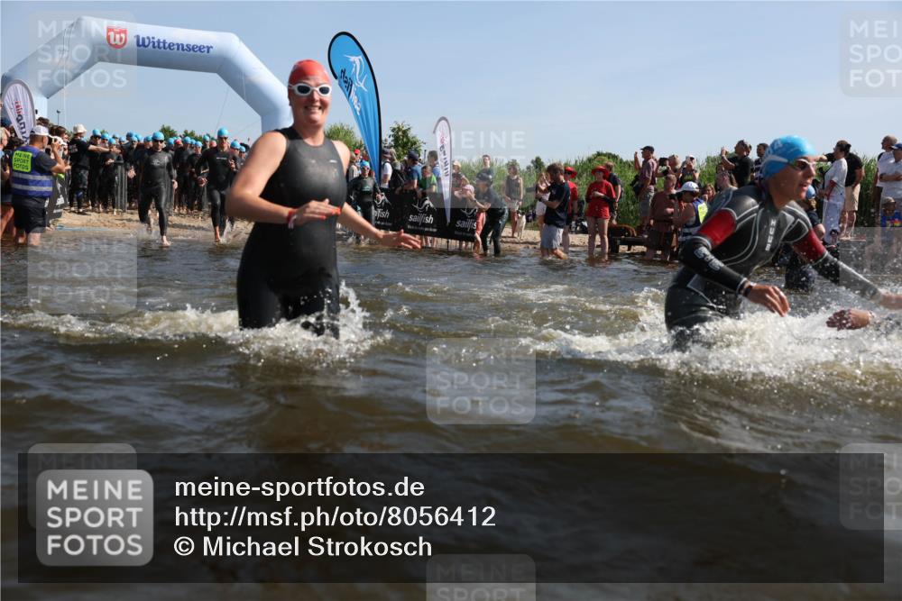 22.06.2025 - Viking Triathlon Michael Strokosch http://msf.ph/oto/8056412 22.06.2025 10:03:18 Schwimmen 20, 34, 89, 134, 163, 187, 208, 229, 334, 348, 505, 524, 540, 636, 660 meine-sportfotos.de