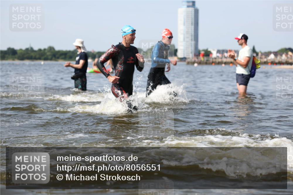 22.06.2025 - Viking Triathlon Michael Strokosch http://msf.ph/oto/8056551 22.06.2025 10:31:36 Schwimmen 3, 8, 98, 99, 137, 158, 189, 224, 340, 350, 469, 613, 648 meine-sportfotos.de