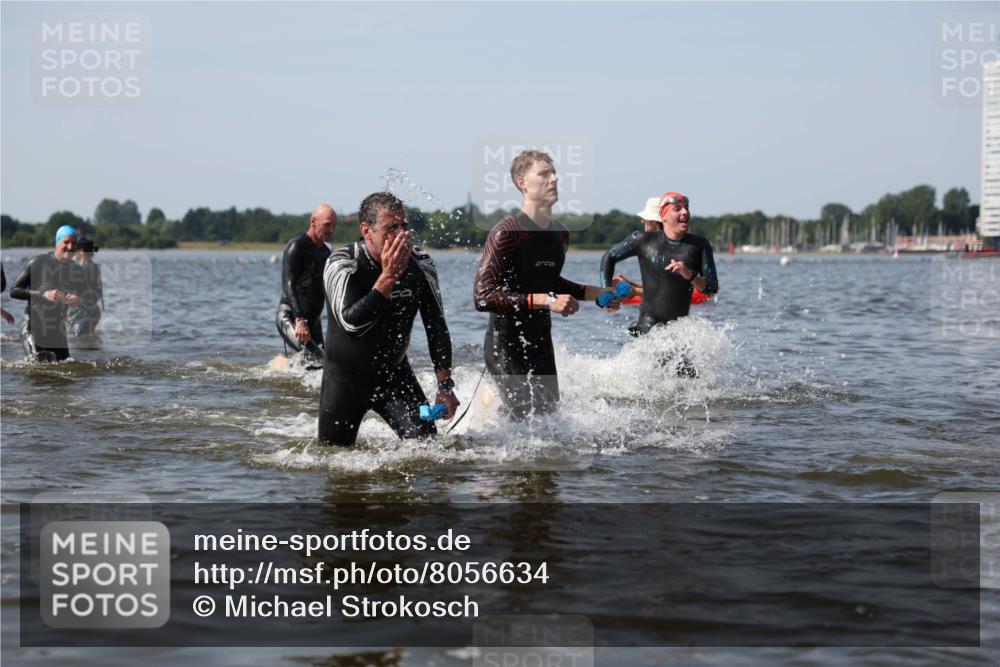 22.06.2025 - Viking Triathlon Michael Strokosch http://msf.ph/oto/8056634 22.06.2025 10:31:56 Schwimmen 63, 87, 99, 124, 125, 224, 226, 271, 435, 449, 464, 488, 507, 555, 658 meine-sportfotos.de