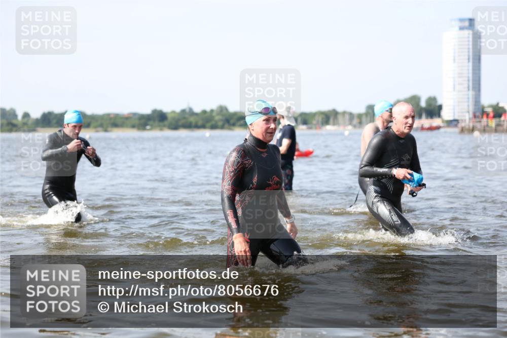 22.06.2025 - Viking Triathlon Michael Strokosch http://msf.ph/oto/8056676 22.06.2025 10:32:03 Schwimmen 63, 87, 193, 207, 226, 271, 435, 449, 464, 488, 658 meine-sportfotos.de