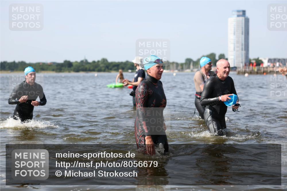 22.06.2025 - Viking Triathlon Michael Strokosch http://msf.ph/oto/8056679 22.06.2025 10:32:03 Schwimmen 63, 87, 193, 207, 226, 271, 435, 449, 464, 488, 658 meine-sportfotos.de