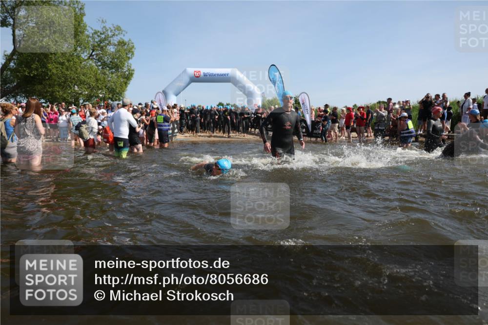 22.06.2025 - Viking Triathlon Michael Strokosch http://msf.ph/oto/8056686 22.06.2025 10:05:12 Schwimmen 94, 171, 172, 232, 291, 346, 386, 388, 389, 395, 407, 418, 500, 605, 627 meine-sportfotos.de