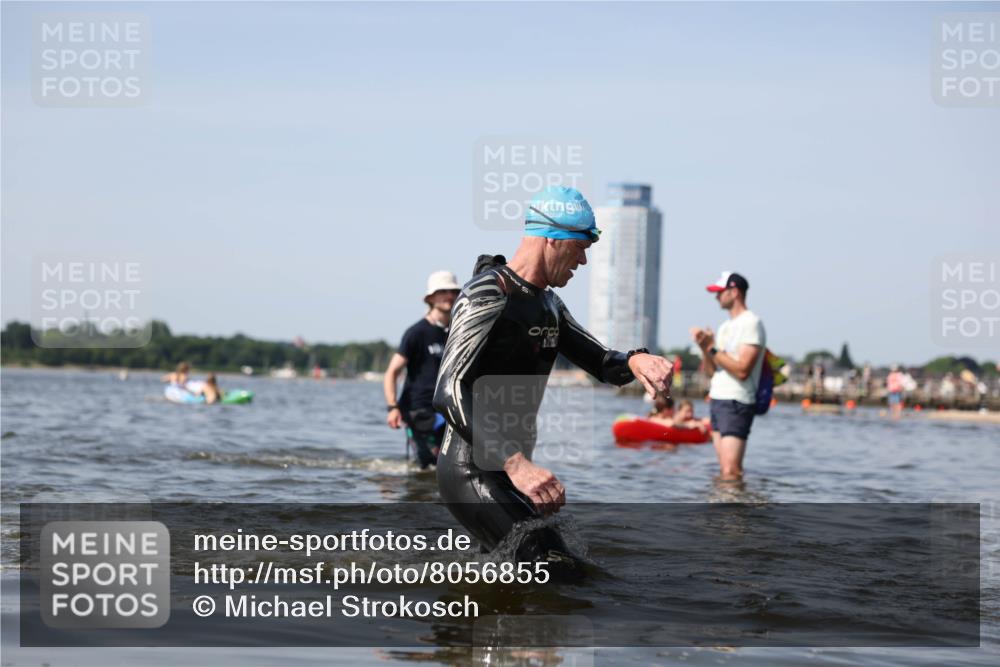 22.06.2025 - Viking Triathlon Michael Strokosch http://msf.ph/oto/8056855 22.06.2025 10:33:00 Schwimmen 91, 113, 287, 399 meine-sportfotos.de