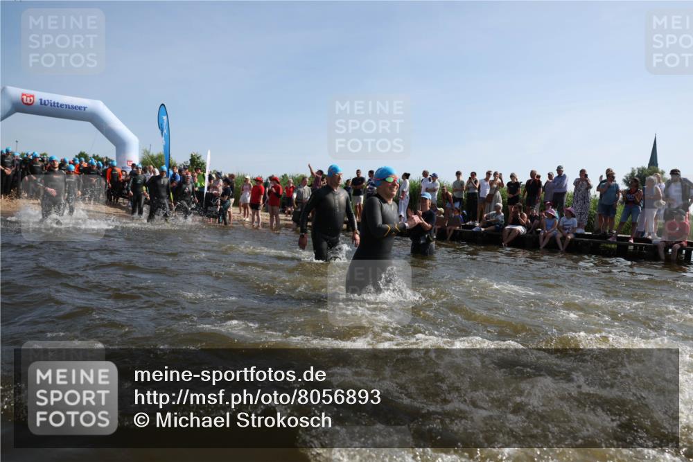 22.06.2025 - Viking Triathlon Michael Strokosch http://msf.ph/oto/8056893 22.06.2025 10:06:30 Schwimmen 18, 24, 36, 93, 109, 168, 186, 192, 205, 261, 298, 358, 376, 450, 606 meine-sportfotos.de