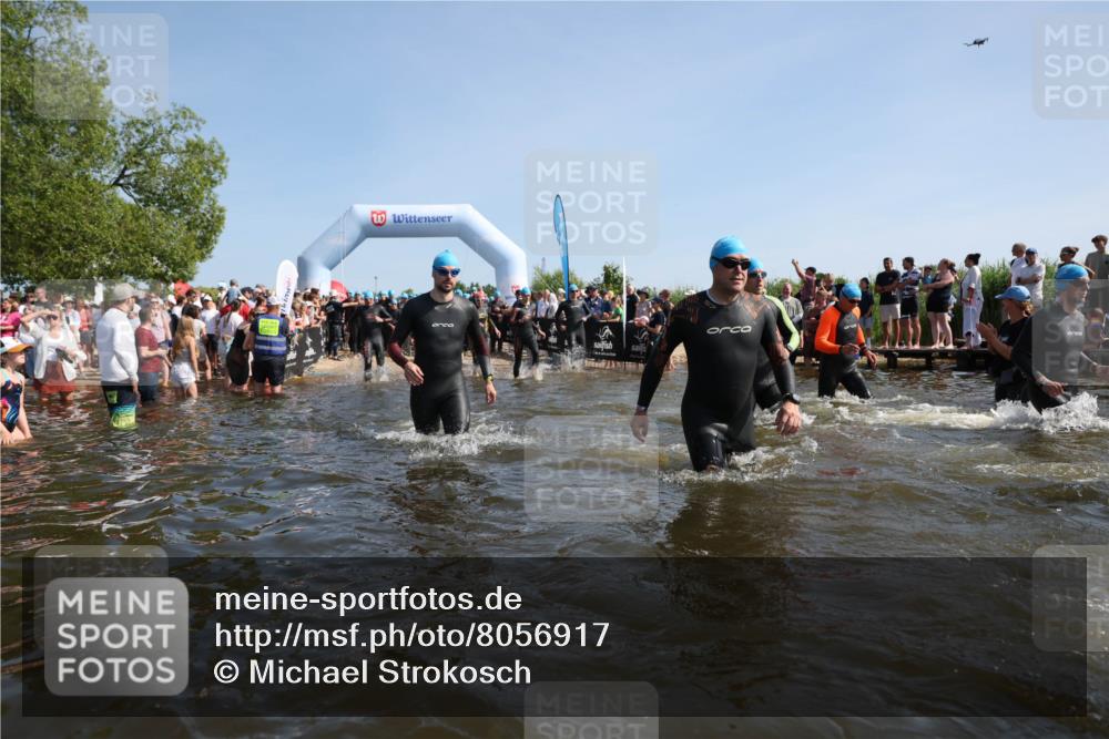 22.06.2025 - Viking Triathlon Michael Strokosch http://msf.ph/oto/8056917 22.06.2025 10:06:39 Schwimmen 44, 74, 93, 109, 159, 168, 205, 219, 358, 376, 450, 606, 625 meine-sportfotos.de