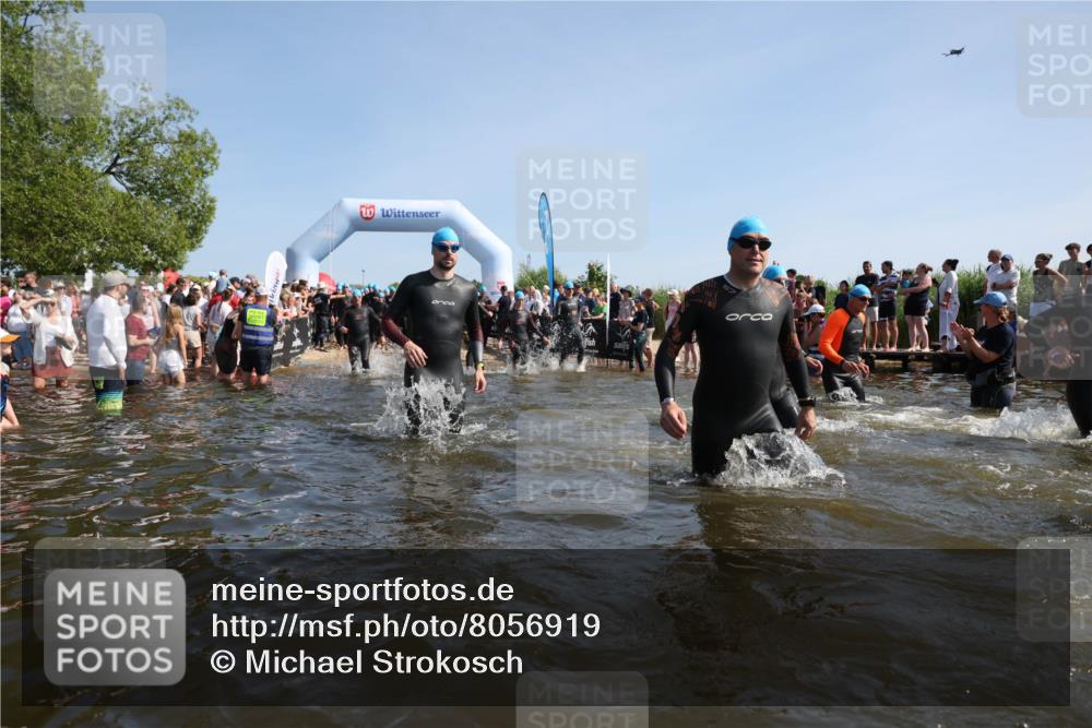 22.06.2025 - Viking Triathlon Michael Strokosch http://msf.ph/oto/8056919 22.06.2025 10:06:39 Schwimmen 44, 74, 93, 109, 159, 168, 205, 219, 358, 376, 450, 606, 625 meine-sportfotos.de