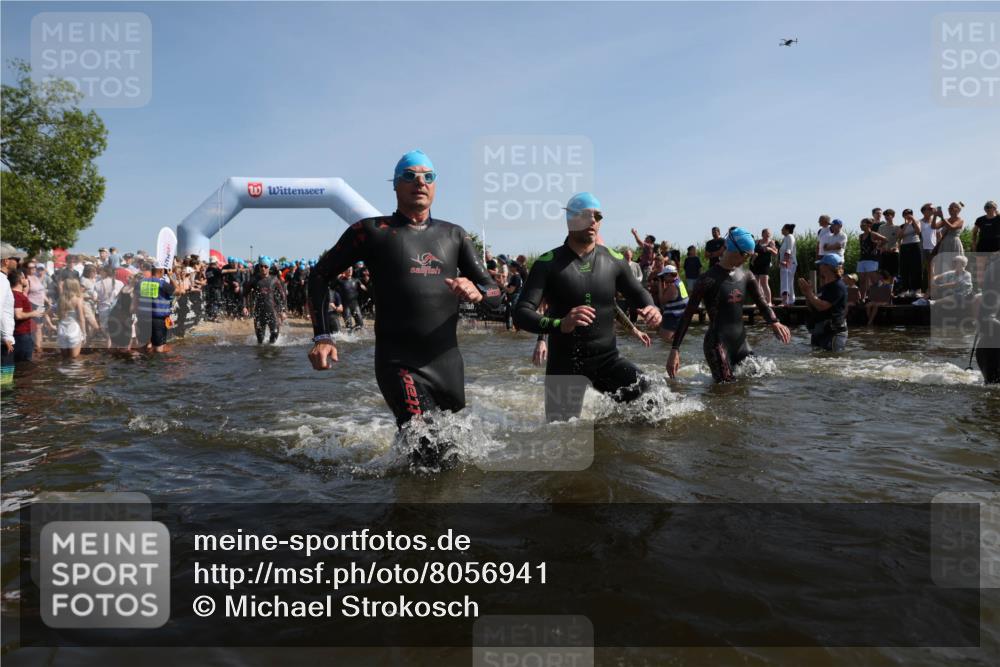 22.06.2025 - Viking Triathlon Michael Strokosch http://msf.ph/oto/8056941 22.06.2025 10:06:45 Schwimmen 44, 66, 74, 159, 165, 217, 219, 257, 282, 318, 337, 501, 525, 625 meine-sportfotos.de