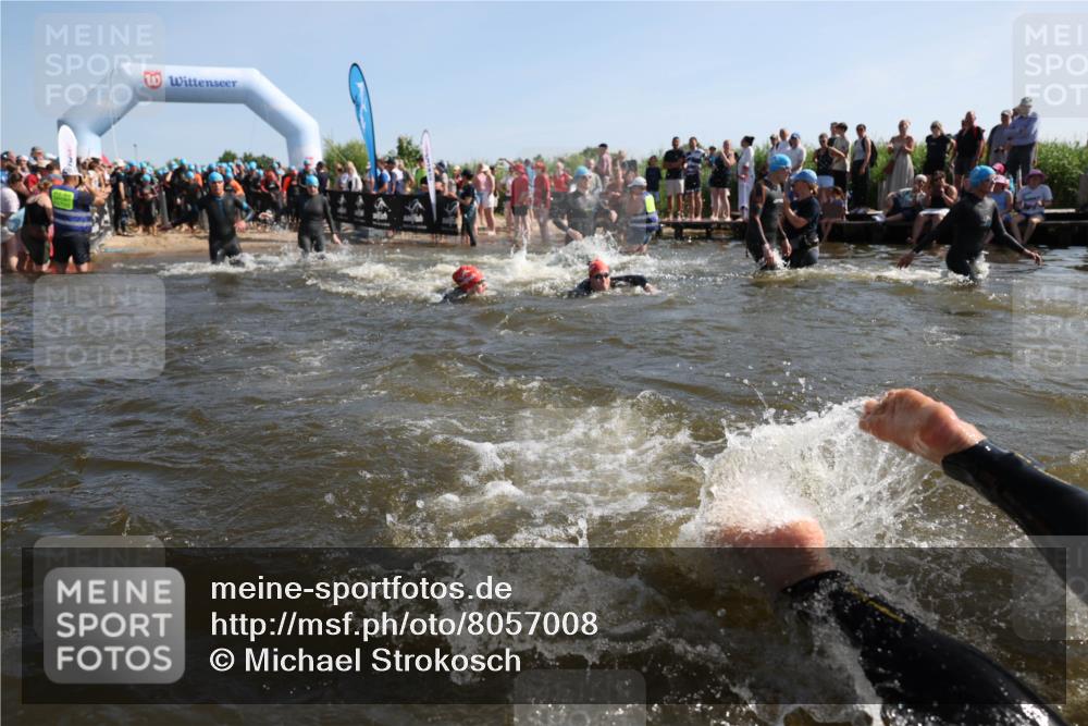 22.06.2025 - Viking Triathlon Michael Strokosch http://msf.ph/oto/8057008 22.06.2025 10:07:06 Schwimmen 64, 123, 190, 244, 328, 369, 402, 431, 467, 494, 498, 519, 607, 631, 649 meine-sportfotos.de
