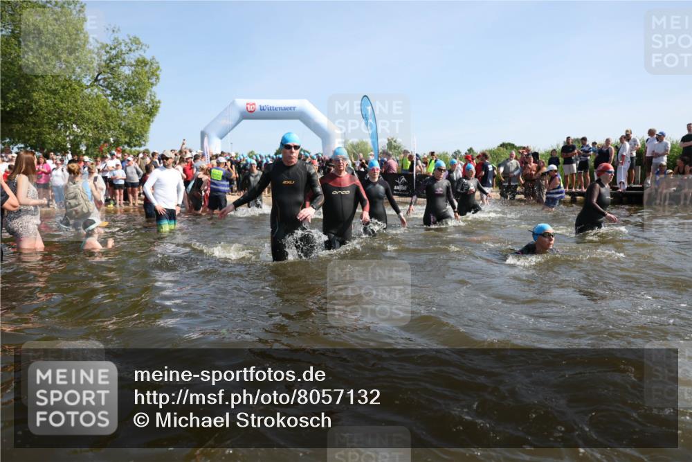 22.06.2025 - Viking Triathlon Michael Strokosch http://msf.ph/oto/8057132 22.06.2025 10:07:45 Schwimmen 16, 76, 95, 102, 143, 263, 363, 372, 436, 453, 477, 503, 547, 615, 621, 624 meine-sportfotos.de