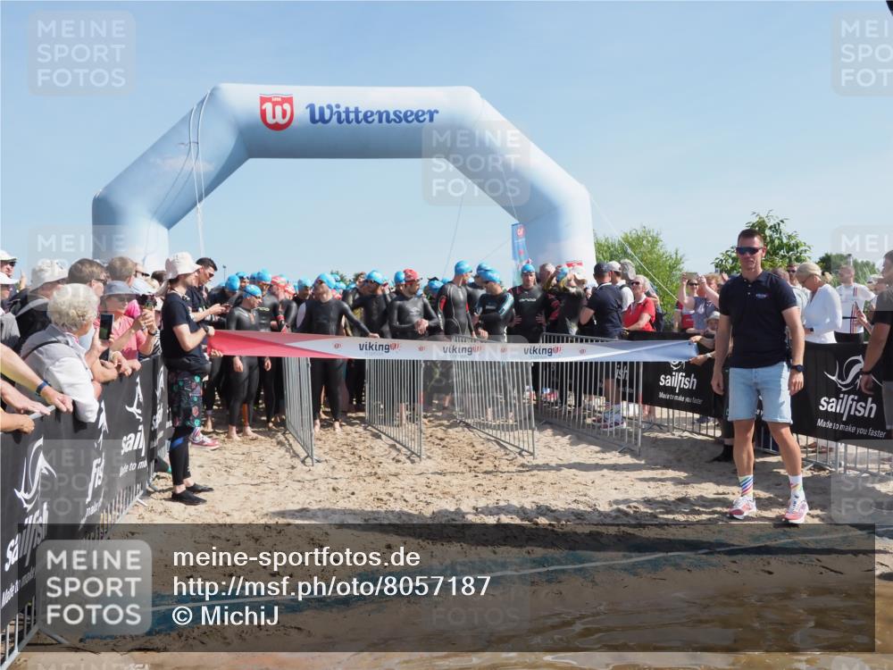 22.06.2025 - Viking Triathlon MichiJ http://msf.ph/oto/8057187 22.06.2025 09:55:58 Schwimmen  meine-sportfotos.de