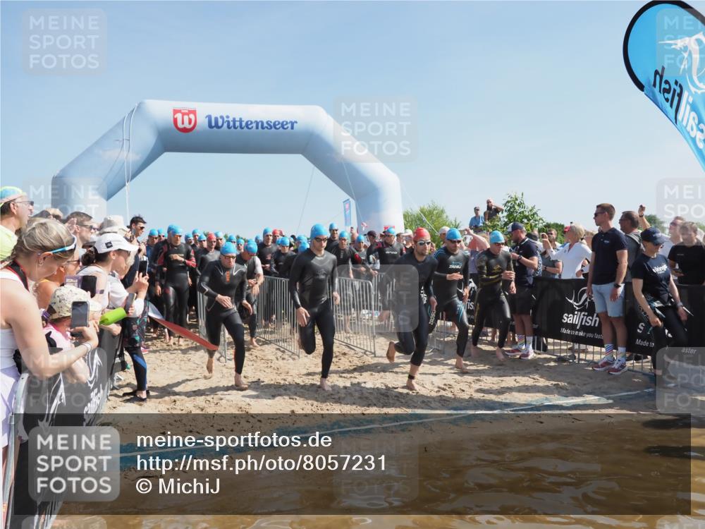 22.06.2025 - Viking Triathlon MichiJ http://msf.ph/oto/8057231 22.06.2025 10:00:10 Schwimmen 2, 4, 100, 122, 329, 521, 609 meine-sportfotos.de