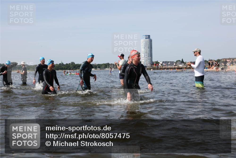 22.06.2025 - Viking Triathlon Michael Strokosch http://msf.ph/oto/8057475 22.06.2025 10:38:23 Schwimmen 22, 61, 89, 209, 269, 398, 419, 428, 447, 509, 535, 603, 659, 662 meine-sportfotos.de