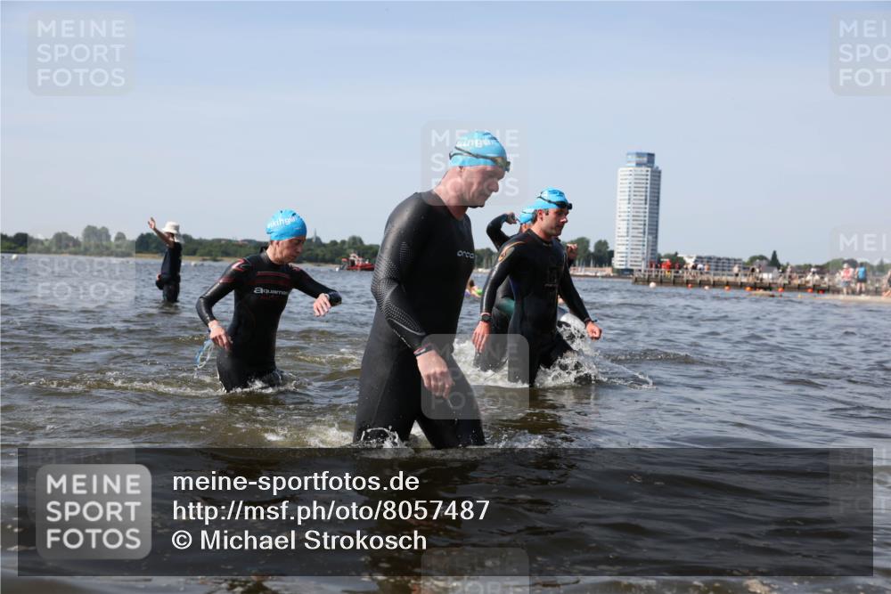 22.06.2025 - Viking Triathlon Michael Strokosch http://msf.ph/oto/8057487 22.06.2025 10:35:36 Schwimmen 20, 47, 62, 107, 127, 134, 154, 320, 395, 415, 482, 602 meine-sportfotos.de