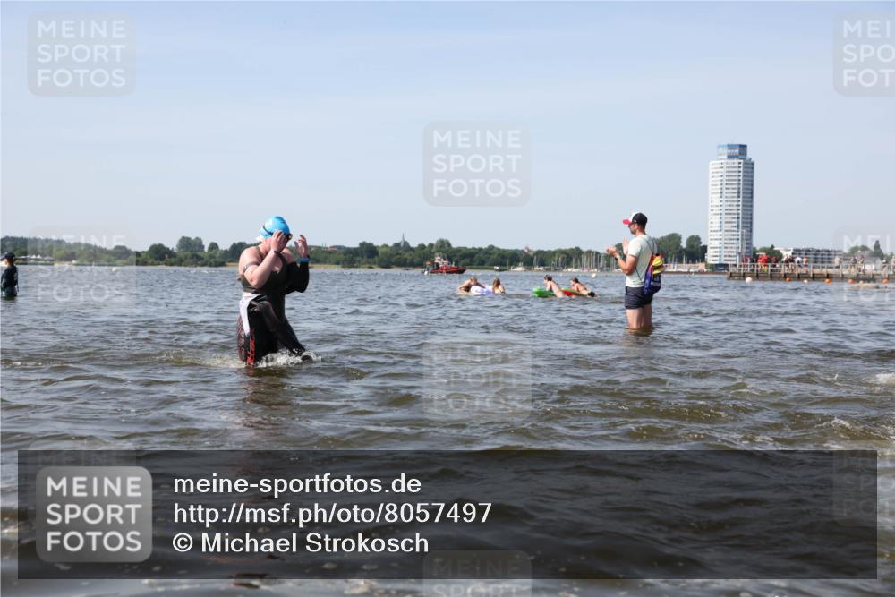 22.06.2025 - Viking Triathlon Michael Strokosch http://msf.ph/oto/8057497 22.06.2025 10:35:38 Schwimmen 20, 47, 62, 107, 127, 134, 154, 415, 482, 602 meine-sportfotos.de